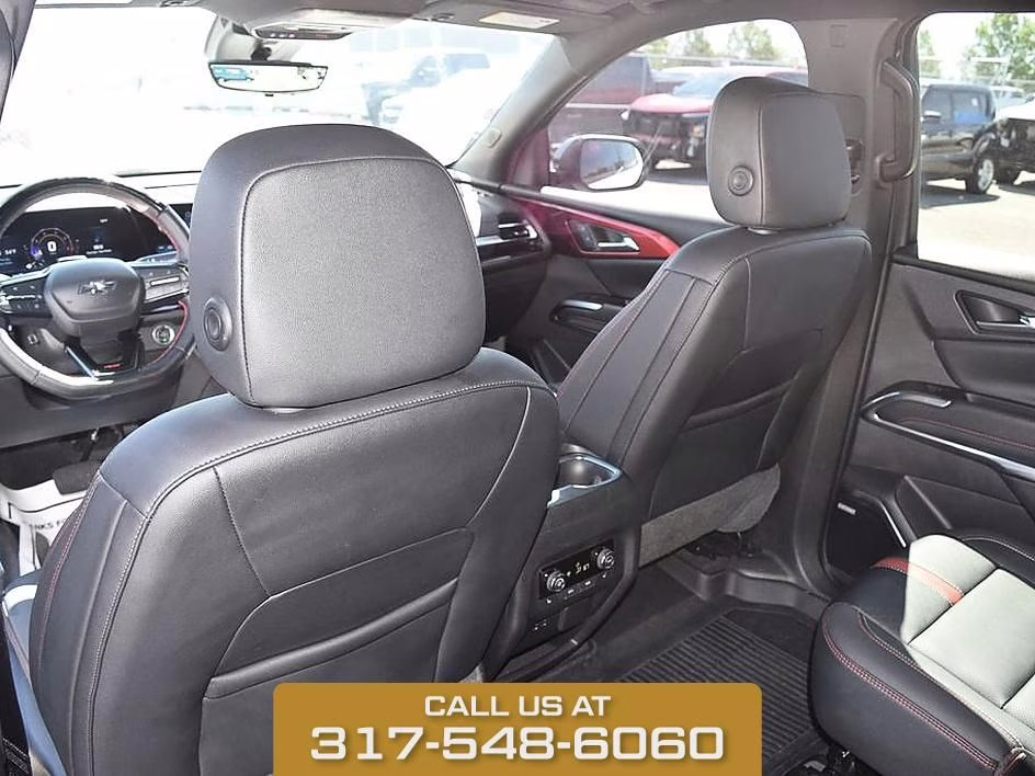 2024 Pearl Chevrolet Traverse RS AWD SUV