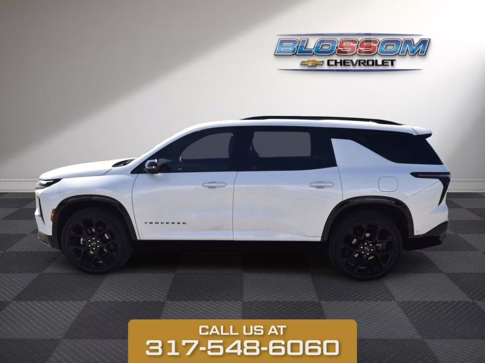 2024 Pearl Chevrolet Traverse RS AWD SUV