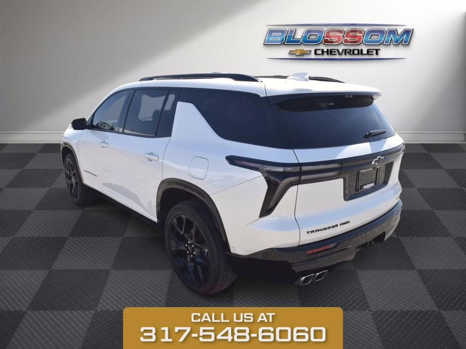 2024 Pearl Chevrolet Traverse RS AWD SUV