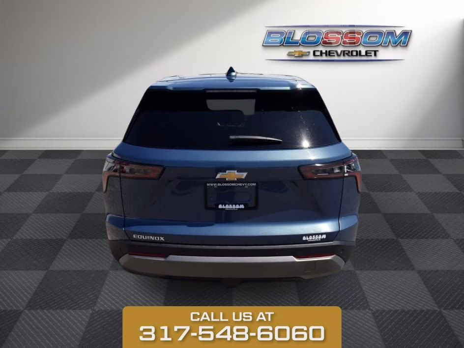 2025 Lakeshore Blue Chevrolet Equinox LT FWD SUV