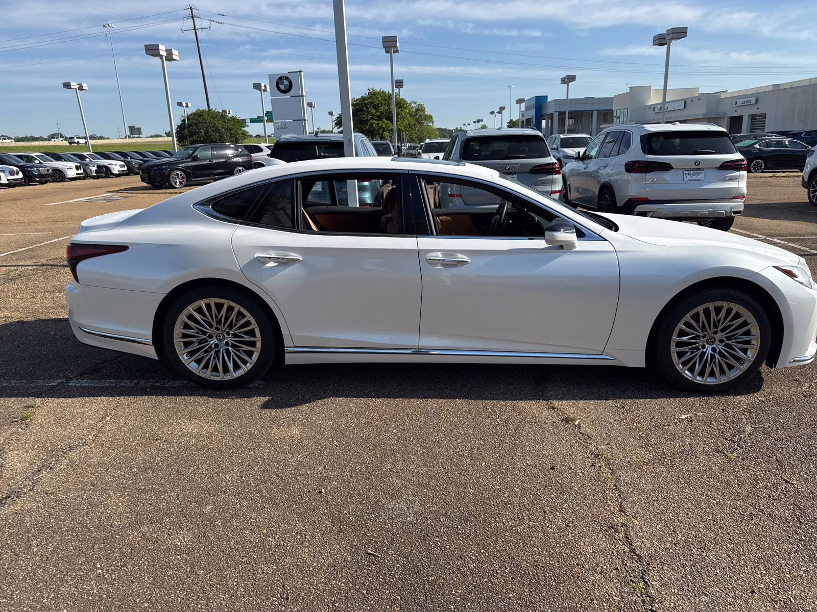 2024 White Pearl Lexus LS 500 Base RWD Sedan