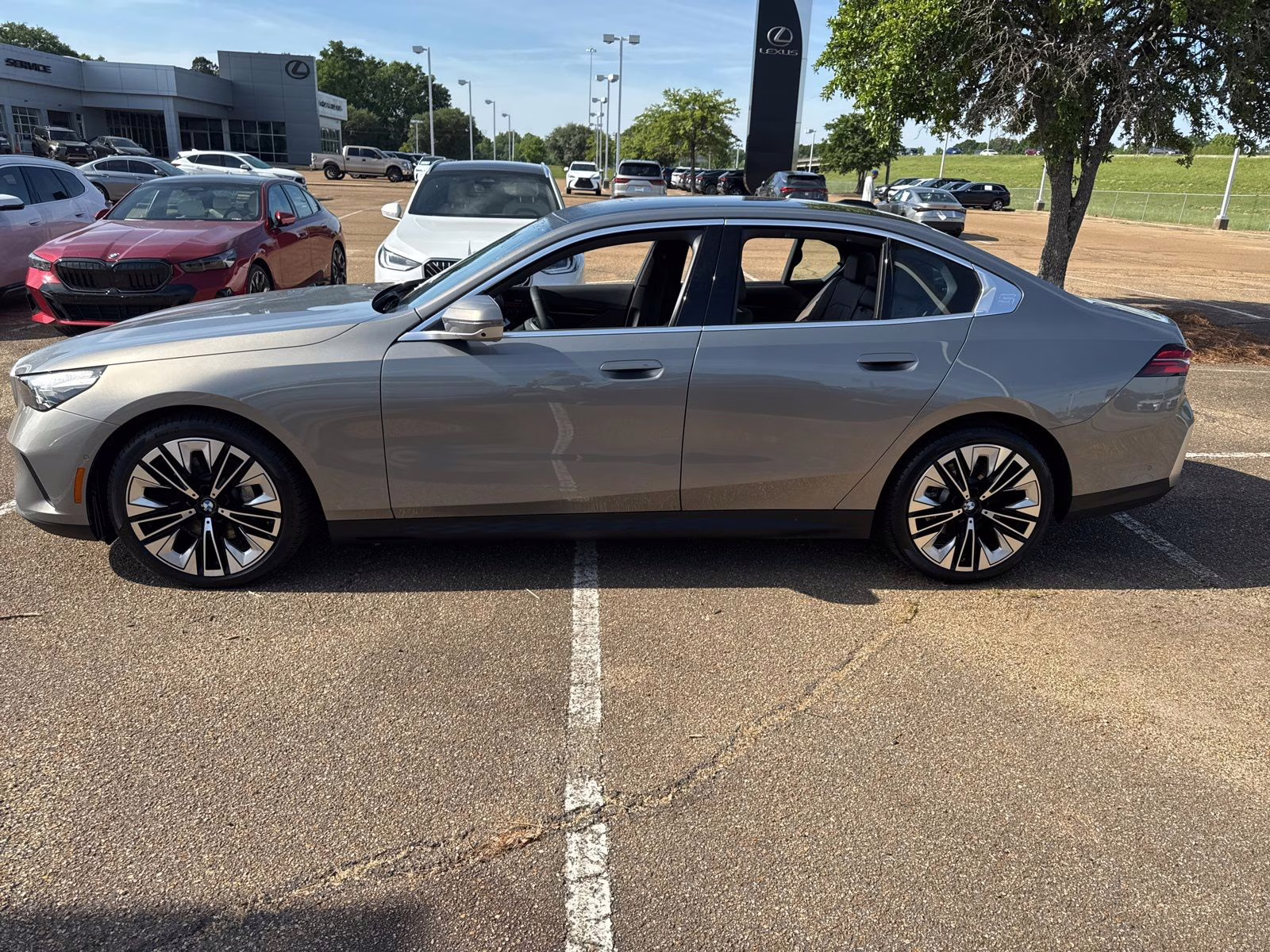 2026 Black Sapphire BMW 5 Series 530i RWD Sedan