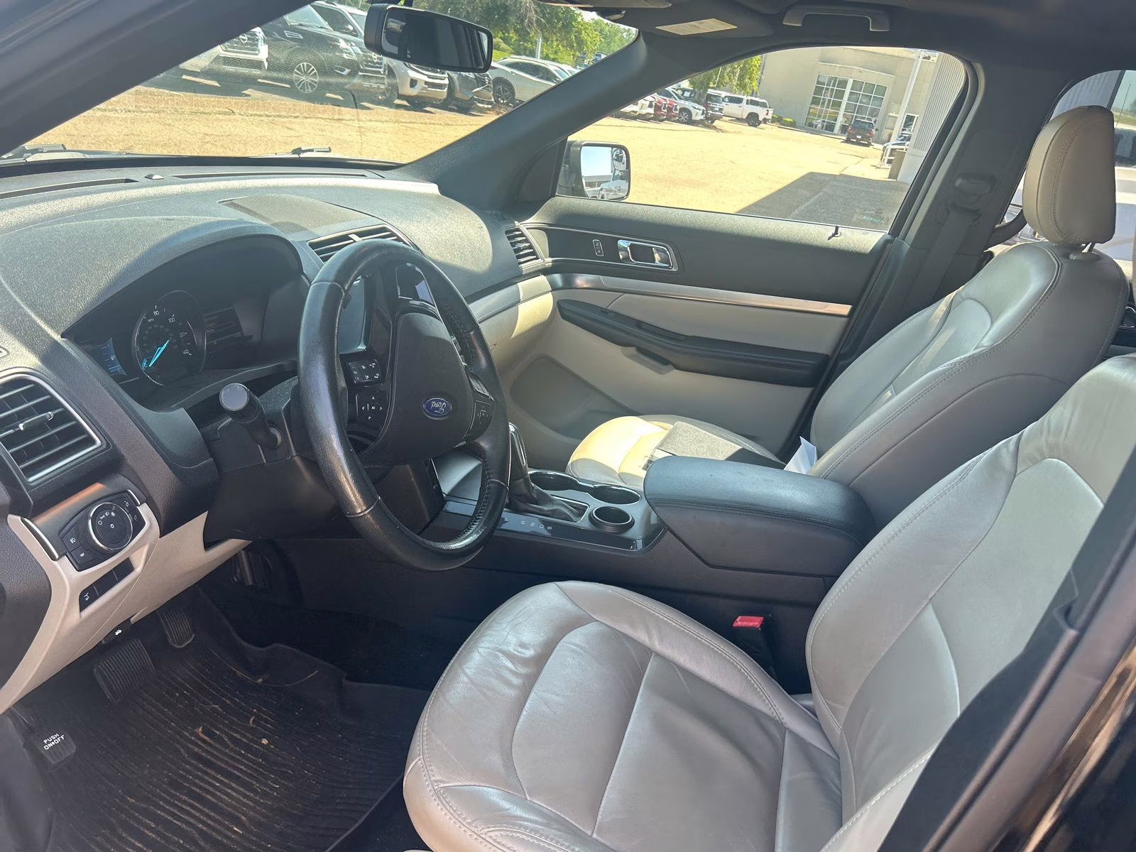 2018 Shadow Black Ford Explorer XLT FWD SUV