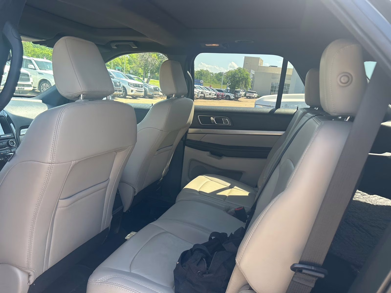 2018 Shadow Black Ford Explorer XLT FWD SUV