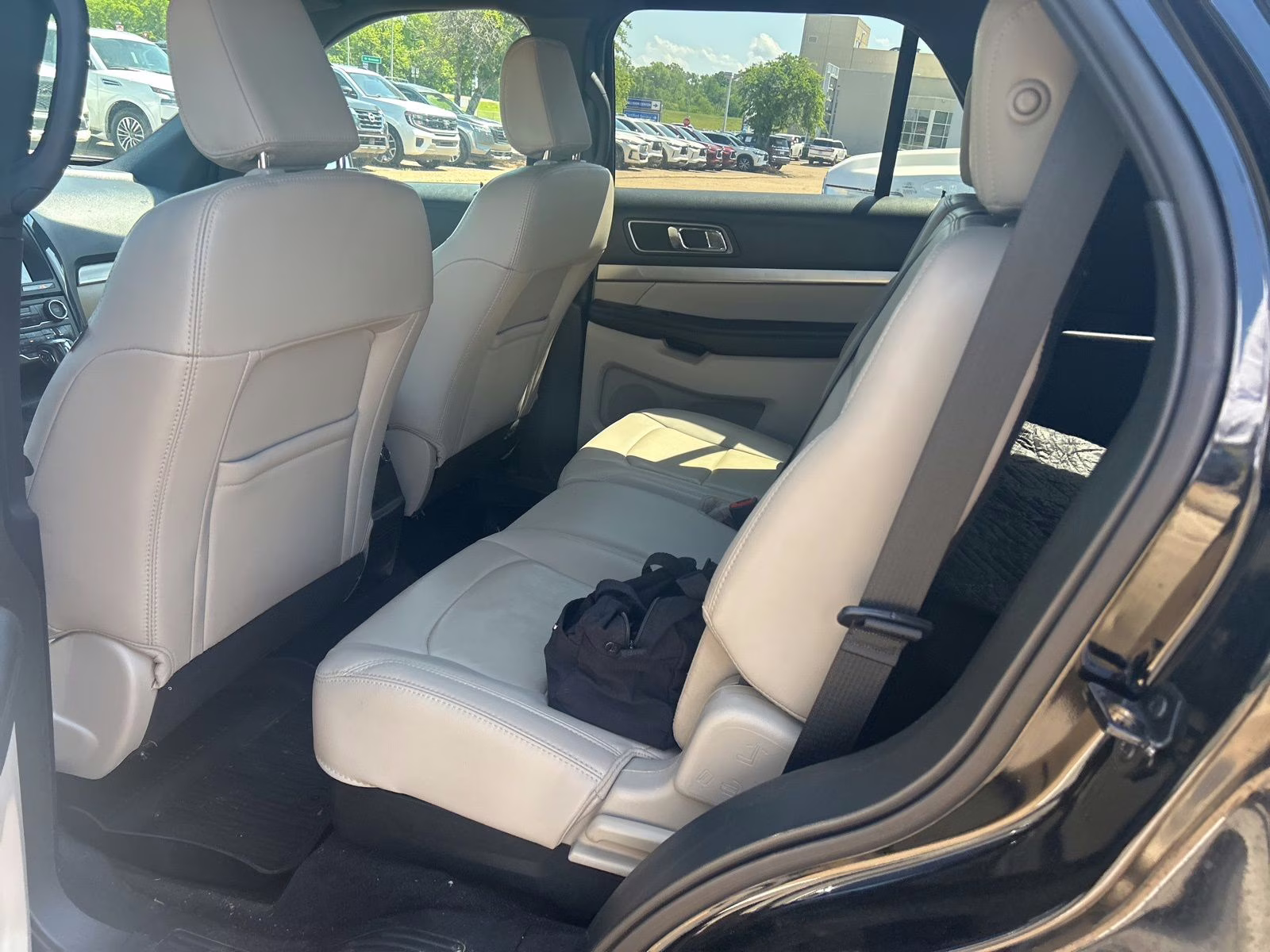 2018 Shadow Black Ford Explorer XLT FWD SUV