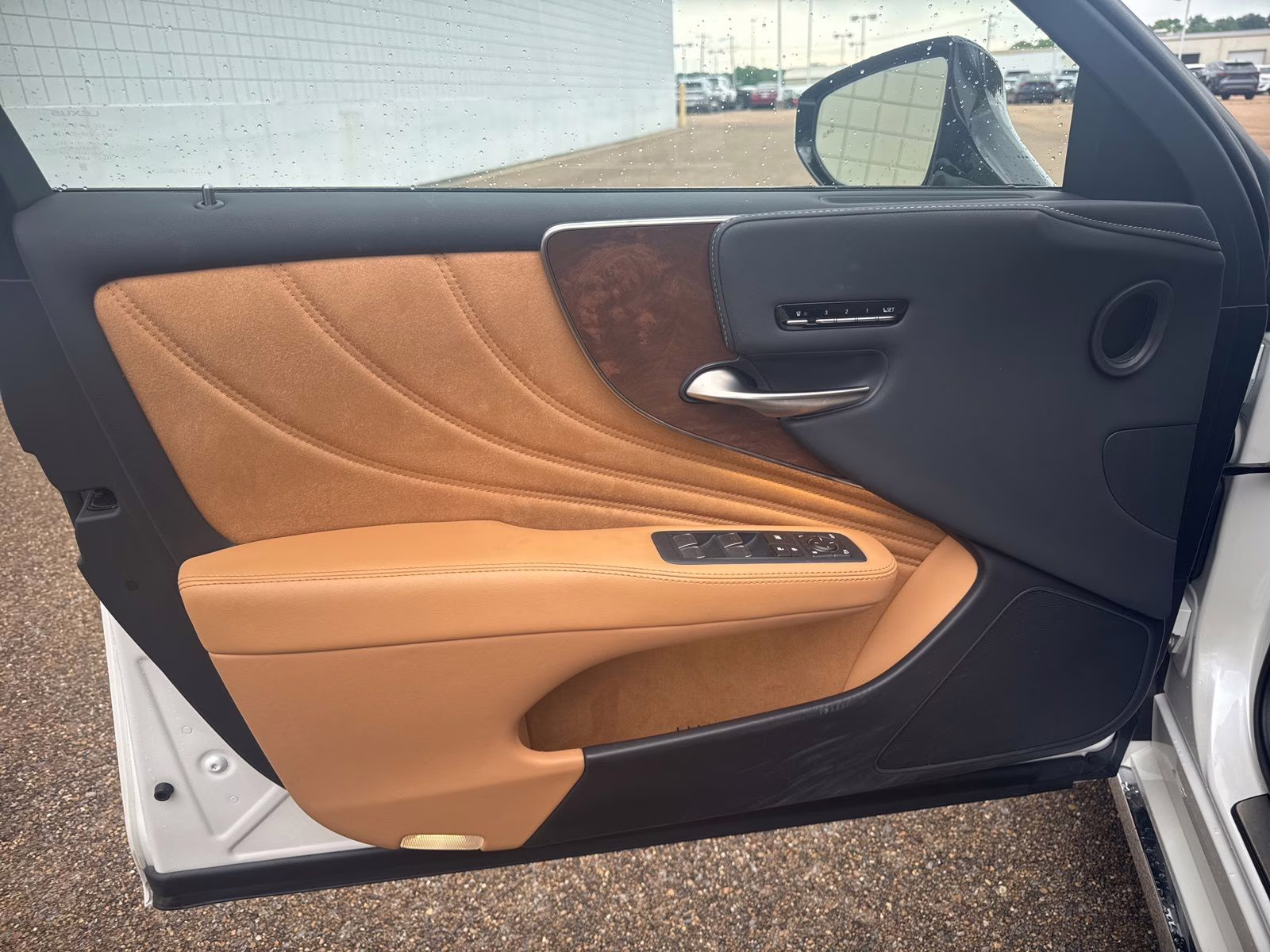 2022 White Pearl Lexus LS 500 Base RWD Sedan