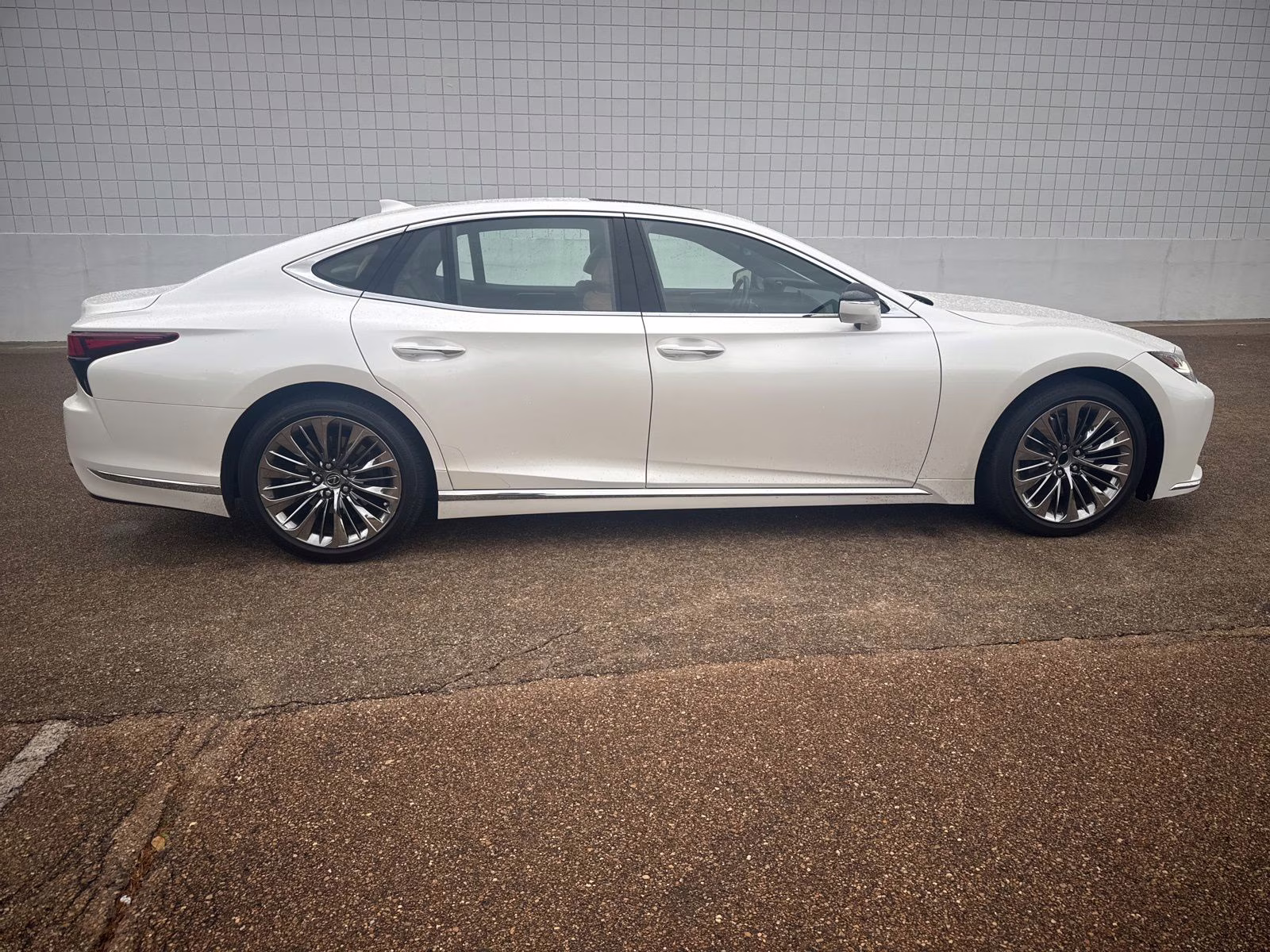 2022 White Pearl Lexus LS 500 Base RWD Sedan