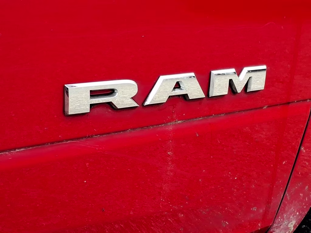 2024 FLAME RED CLEARCOAT Ram 3500 Laramie 4X4 Truck