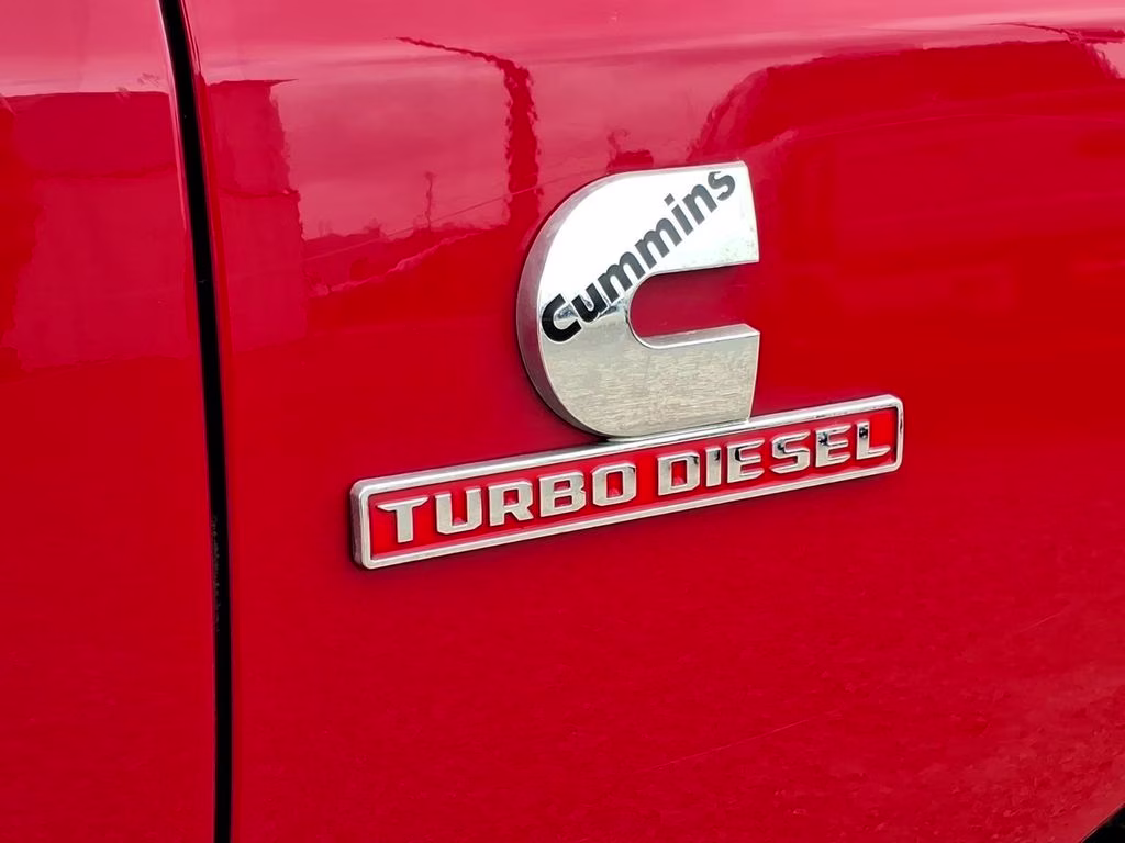 2024 FLAME RED CLEARCOAT Ram 3500 Laramie 4X4 Truck