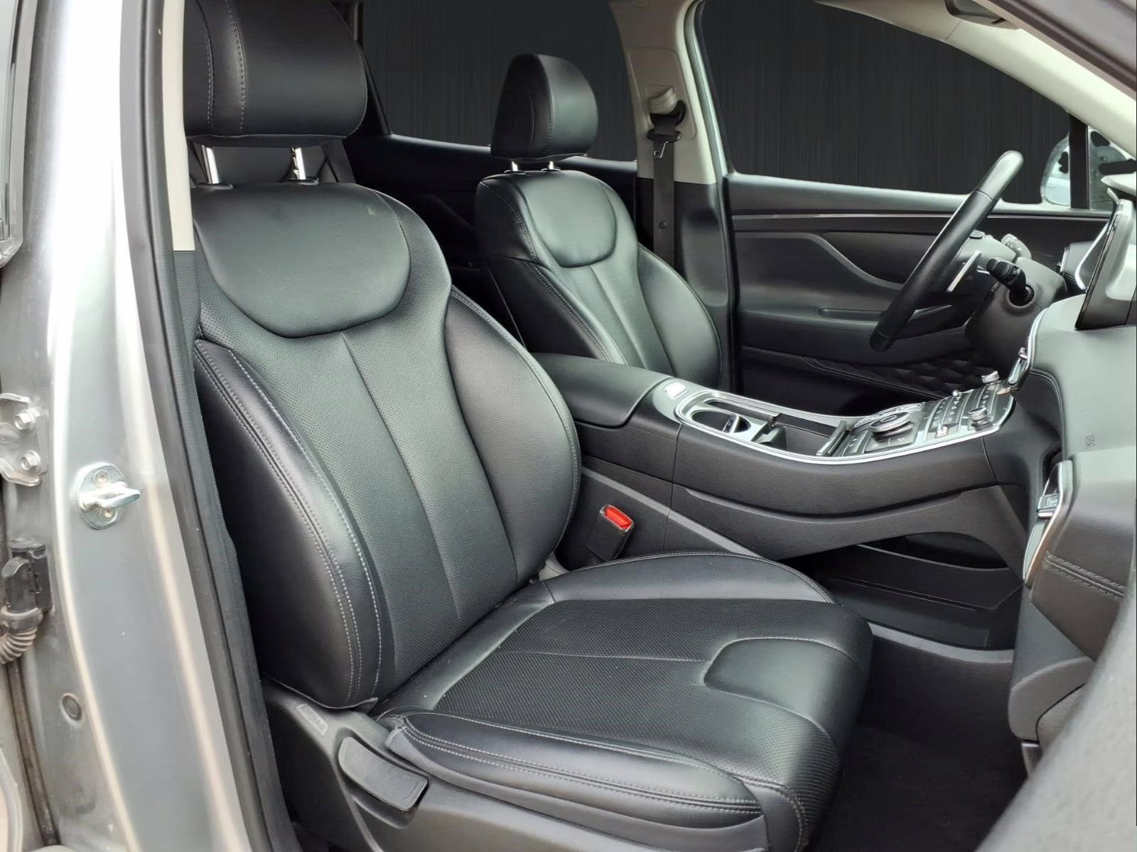 2023 Shimmering Silver Hyundai Santa Fe XRT AWD SUV