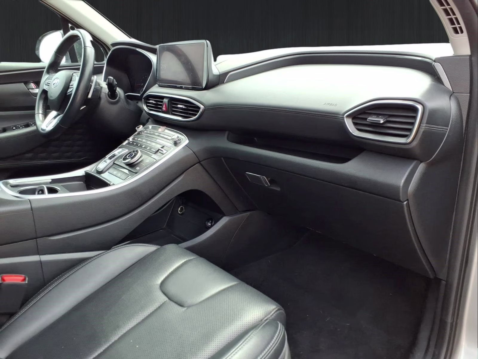 2023 Shimmering Silver Hyundai Santa Fe XRT AWD SUV