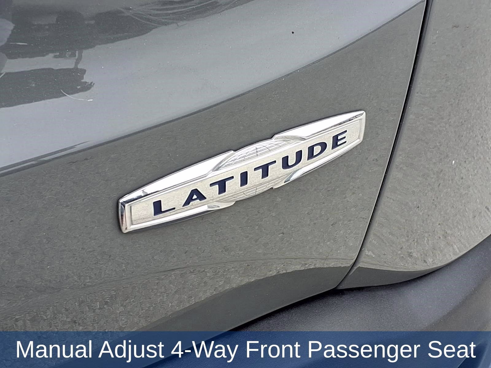2021 Sting-Gray Clearcoat Jeep Renegade Latitude 4X4 SUV