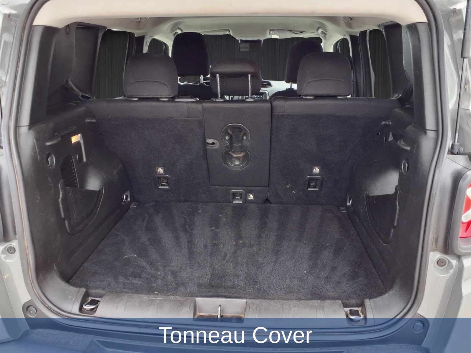 2021 Sting-Gray Clearcoat Jeep Renegade Latitude 4X4 SUV