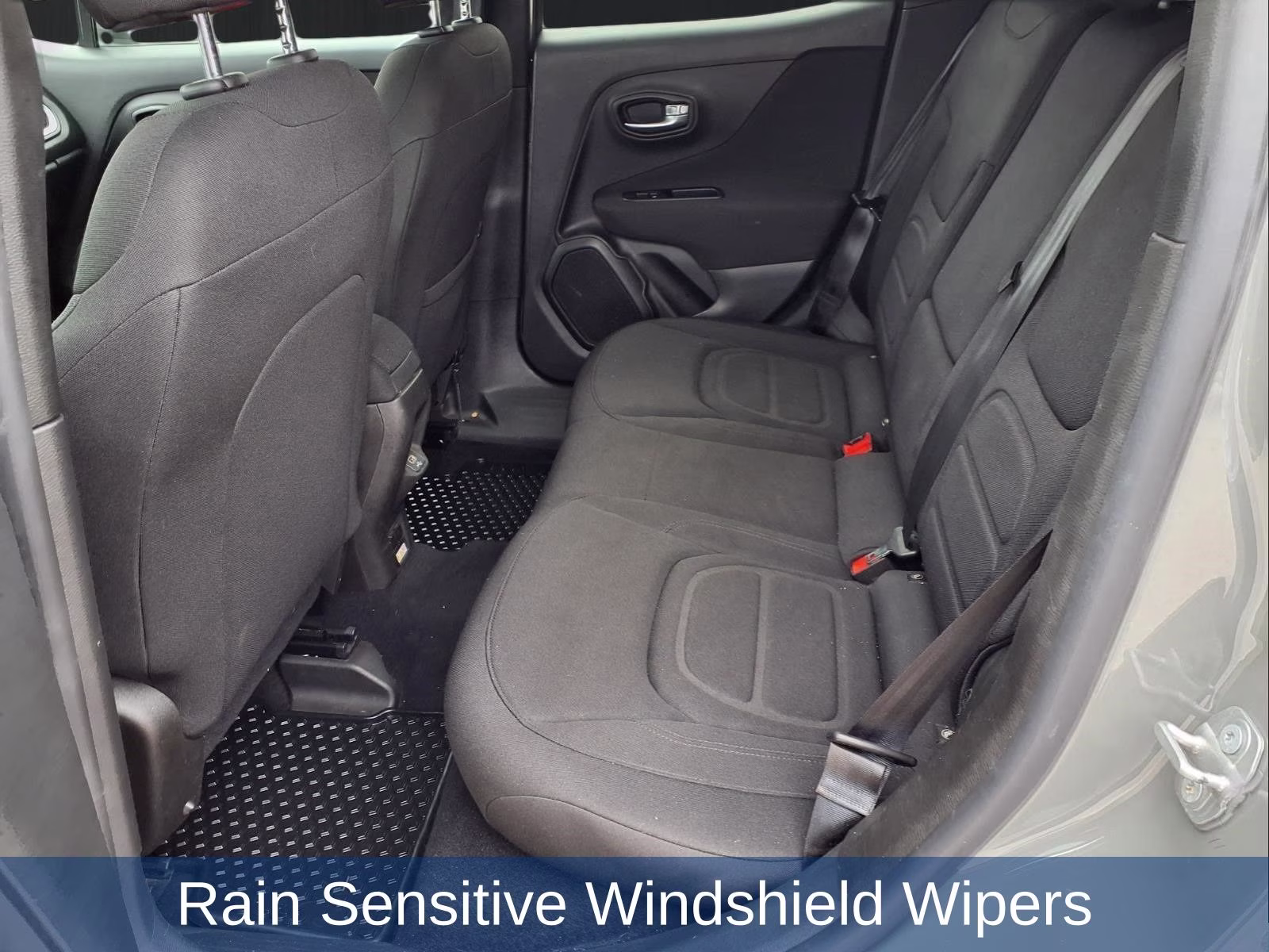2021 Sting-Gray Clearcoat Jeep Renegade Latitude 4X4 SUV