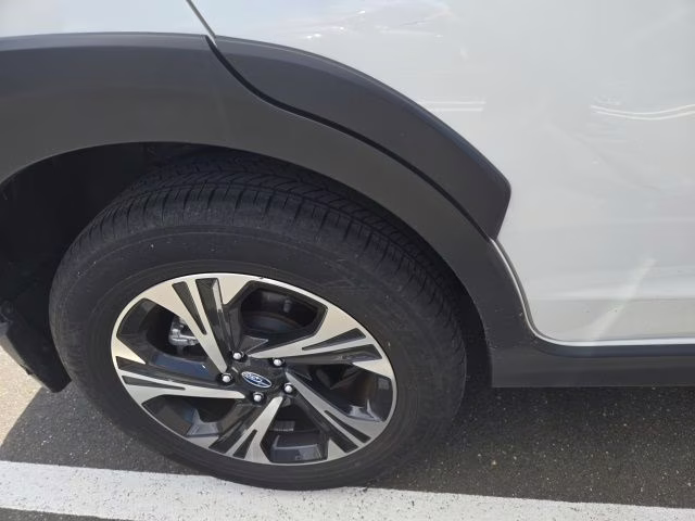 2024 Crystal White Pearl Subaru Crosstrek Premium AWD SUV