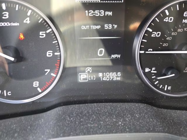 2024 Crystal White Pearl Subaru Crosstrek Premium AWD SUV