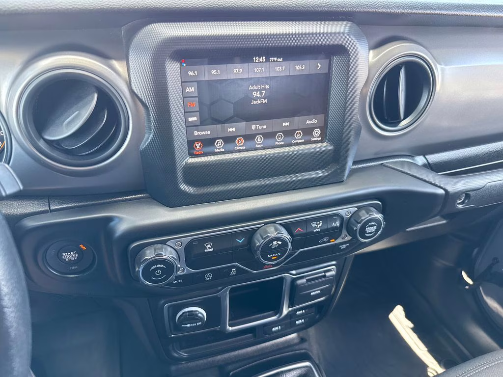 2022 Sting-Gray Clearcoat Jeep Gladiator Willys 4X4 Truck