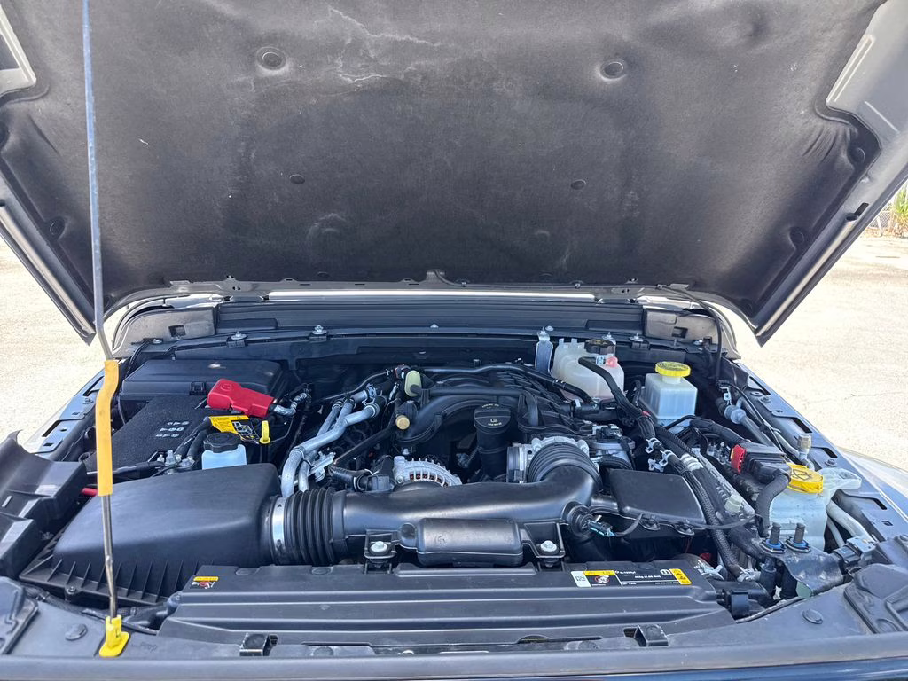 2022 Sting-Gray Clearcoat Jeep Gladiator Willys 4X4 Truck