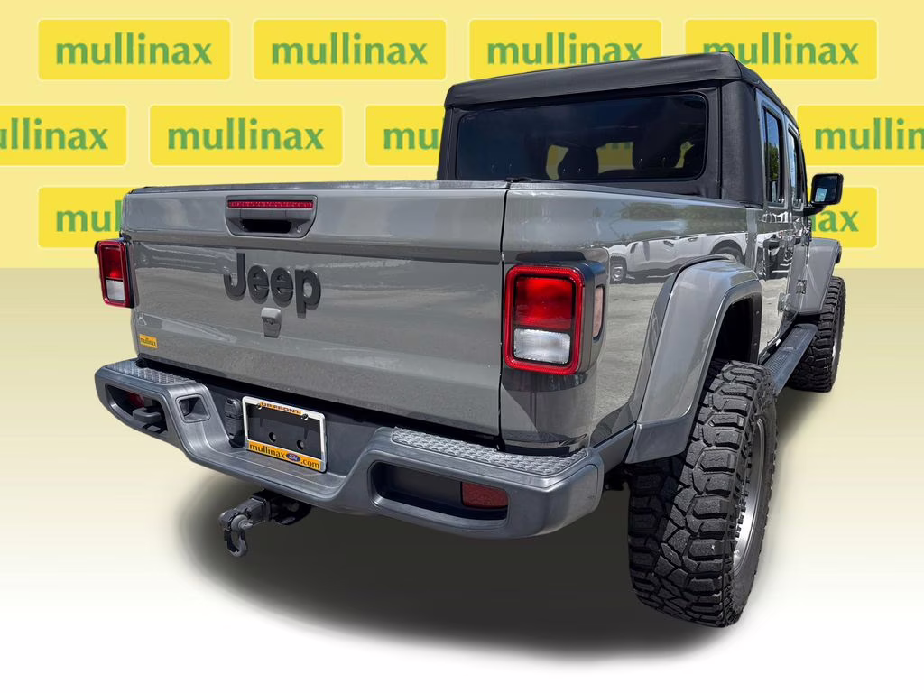 2022 Sting-Gray Clearcoat Jeep Gladiator Willys 4X4 Truck