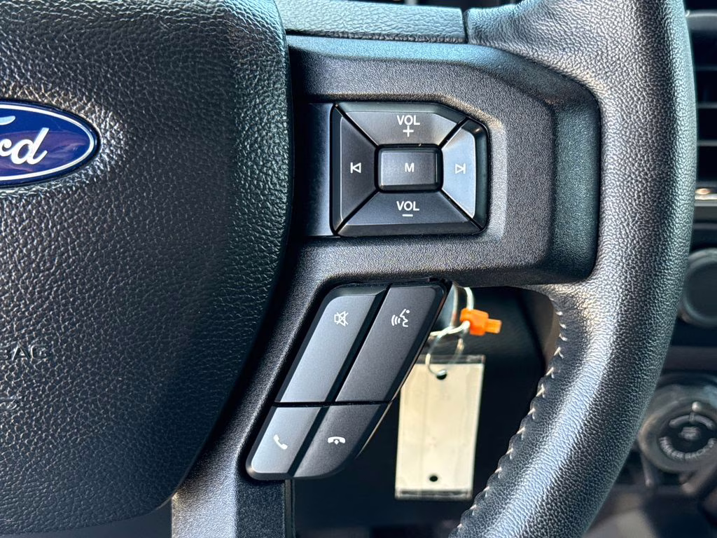 2017 Oxford White Ford F-150 XLT RWD Truck