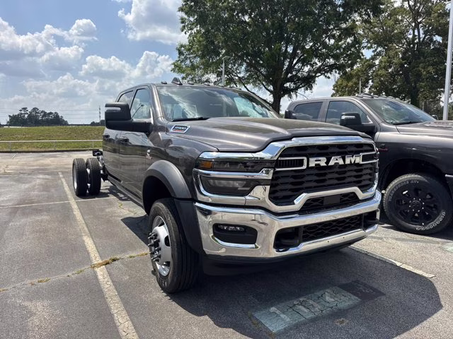 2026 Granite Crystal Metallic Clearcoat Ram 5500 Chassis Cab Tradesman 4X4 Truck