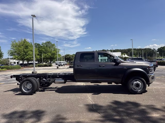 2026 Granite Crystal Metallic Clearcoat Ram 5500 Chassis Cab Tradesman 4X4 Truck