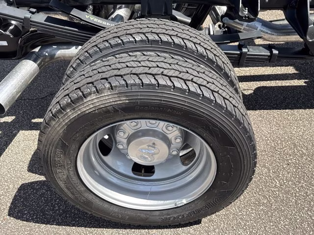 2026 Granite Crystal Metallic Clearcoat Ram 5500 Chassis Cab Tradesman 4X4 Truck