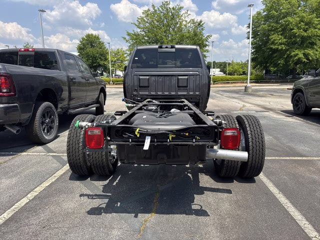 2026 Granite Crystal Metallic Clearcoat Ram 5500 Chassis Cab Tradesman 4X4 Truck