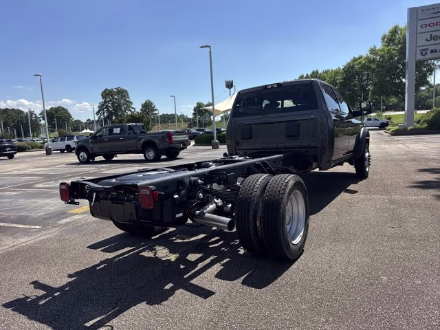 2026 Granite Crystal Metallic Clearcoat Ram 5500 Chassis Cab Tradesman 4X4 Truck