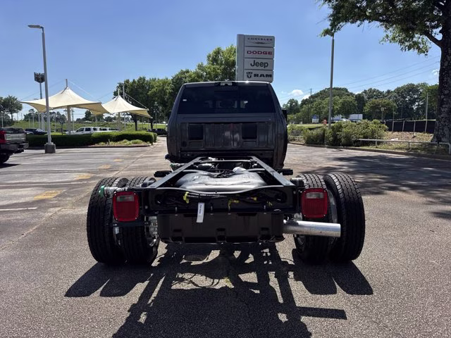 2026 Granite Crystal Metallic Clearcoat Ram 5500 Chassis Cab Tradesman 4X4 Truck