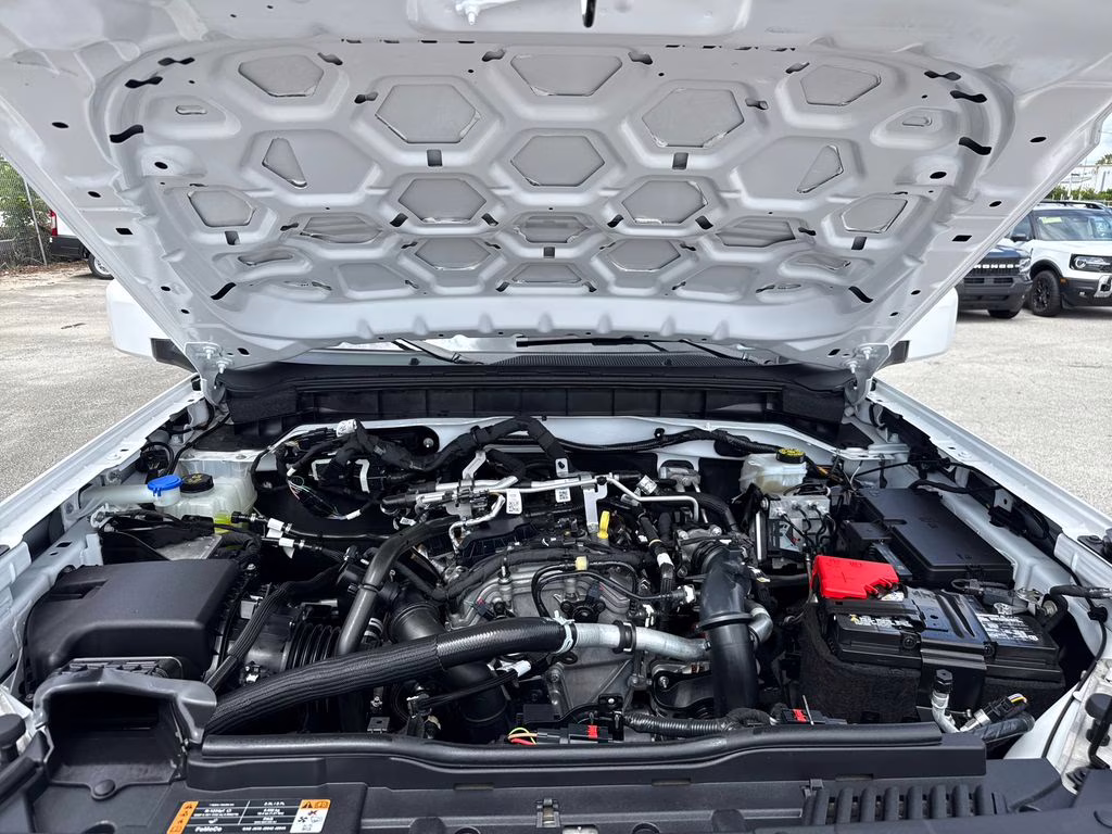 2025 Oxford White Ford Bronco Outer Banks 4X4 SUV