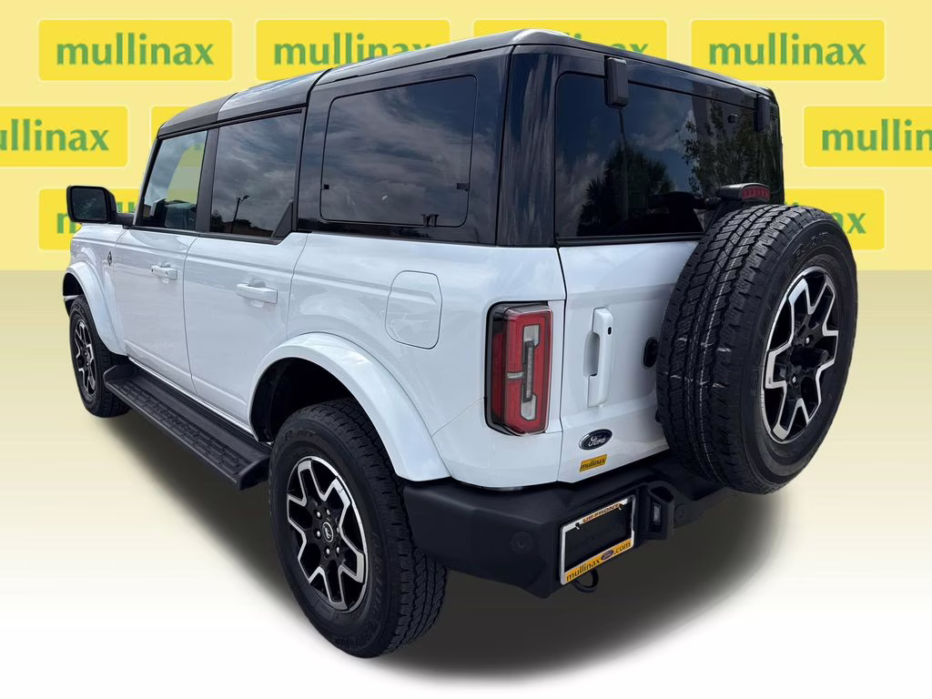 2025 Oxford White Ford Bronco Outer Banks 4X4 SUV