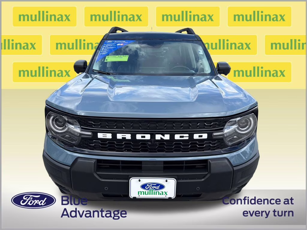 2025 Azure Gray Metallic Tri-Coat Ford Bronco Sport Outer Banks 4X4 SUV