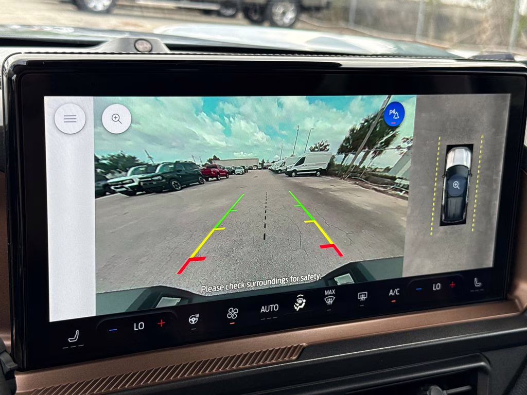 2025 Azure Gray Metallic Tri-Coat Ford Bronco Sport Outer Banks 4X4 SUV