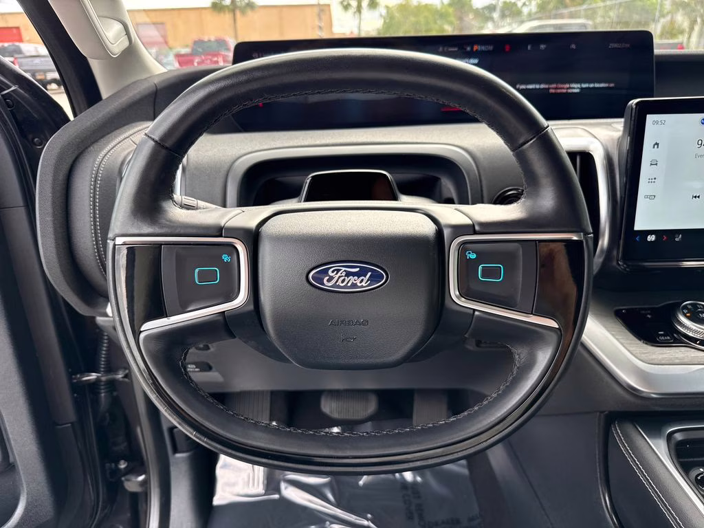 2025 Dark Matter Gray Metallic Ford Expedition Max Platinum 4X4 SUV