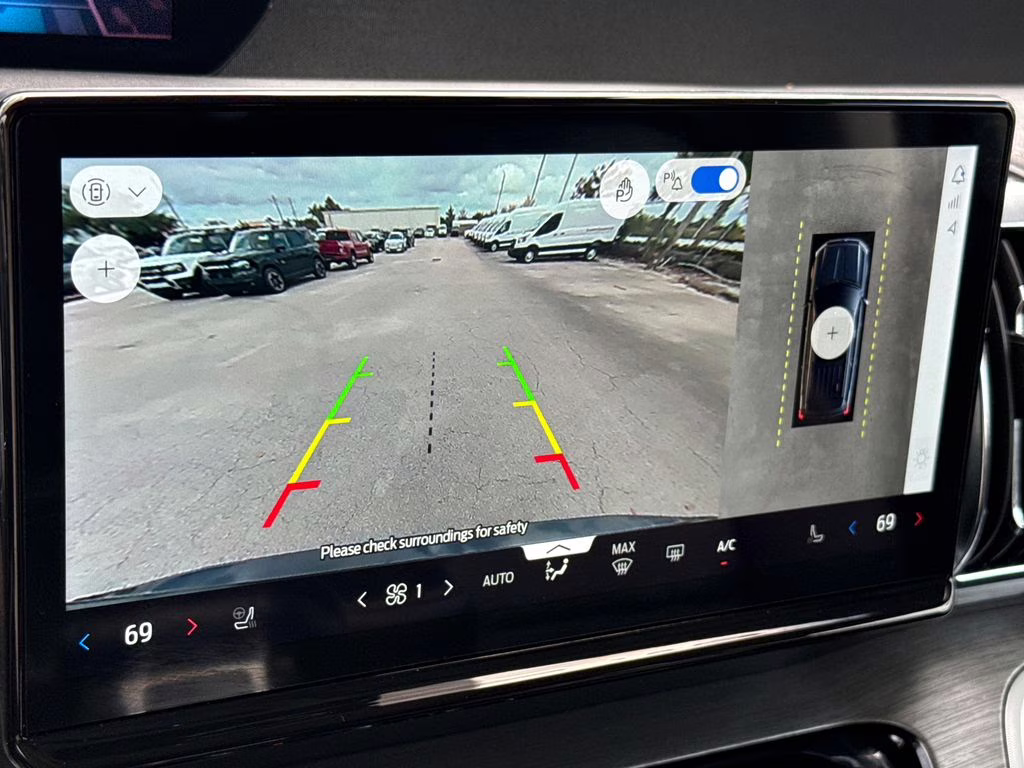 2025 Dark Matter Gray Metallic Ford Expedition Max Platinum 4X4 SUV