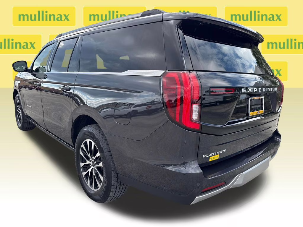 2025 Dark Matter Gray Metallic Ford Expedition Max Platinum 4X4 SUV