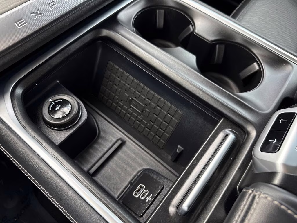 2025 Dark Matter Gray Metallic Ford Expedition Max Platinum 4X4 SUV