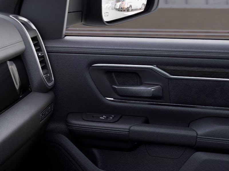 2026 Diamond Black Crystal Pearlcoat Ram 1500 Laramie 4X4 Truck