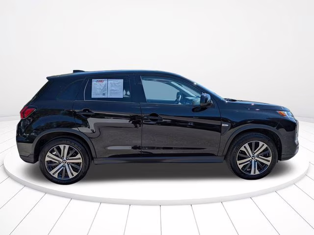 2025 Labrador Black Pearl Mitsubishi Outlander Sport 2.0 ES 4X4 SUV