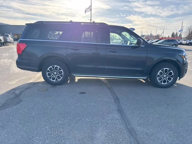 2023 Agate Black Metallic Ford Expedition Max XLT 4X4 SUV