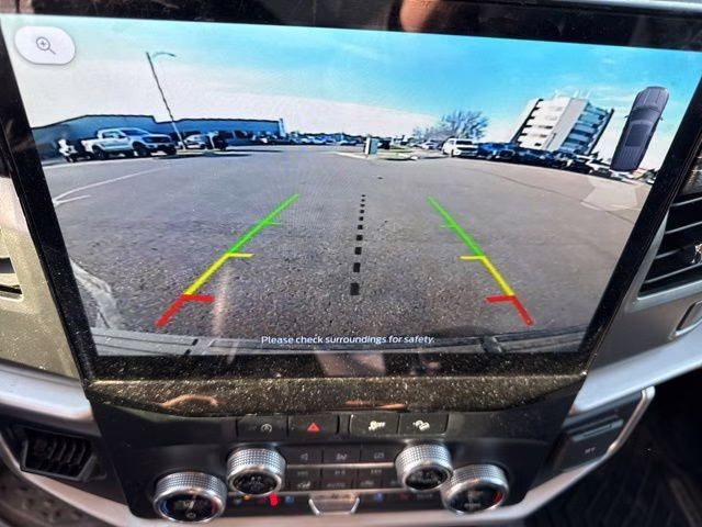 2023 Agate Black Metallic Ford Expedition Max XLT 4X4 SUV