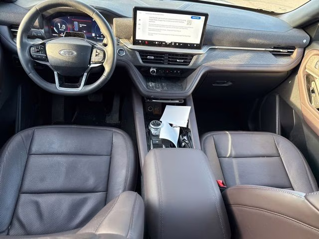 2025 Carbonized Gray Metallic Ford Explorer Platinum 4X4 SUV