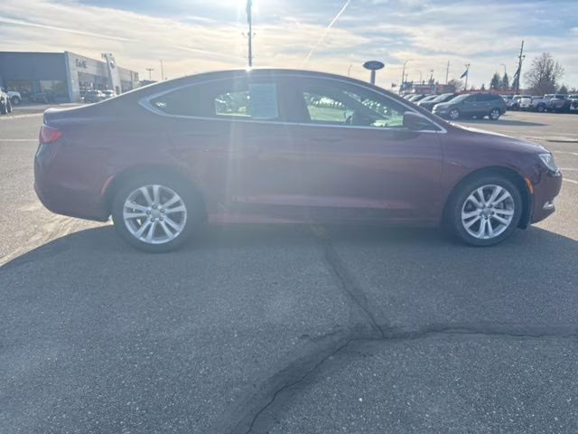2015 Velvet Red Pearlcoat Chrysler 200 Limited FWD Sedan