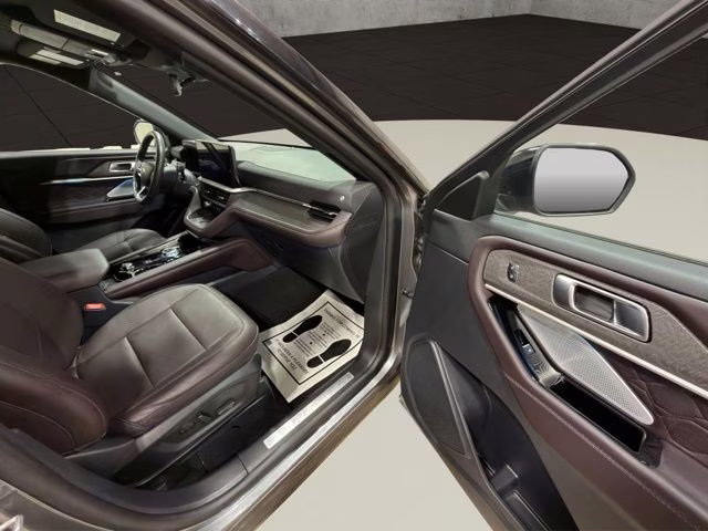 2025 Carbonized Gray Metallic Ford Explorer Platinum 4X4 SUV