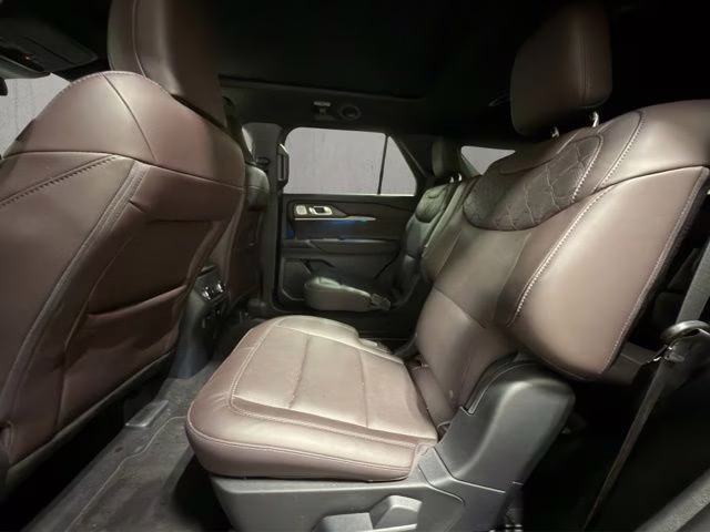 2025 Carbonized Gray Metallic Ford Explorer Platinum 4X4 SUV