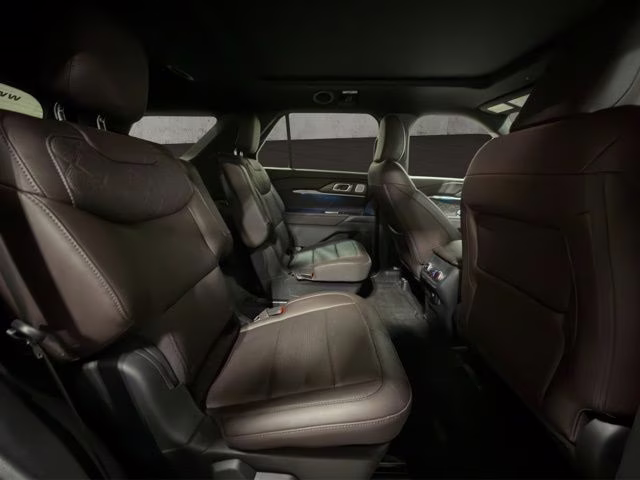 2025 Carbonized Gray Metallic Ford Explorer Platinum 4X4 SUV