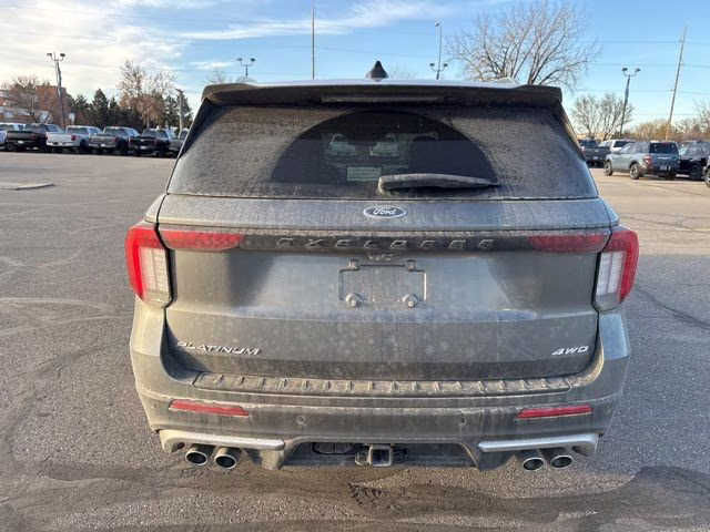 2025 Carbonized Gray Metallic Ford Explorer Platinum 4X4 SUV