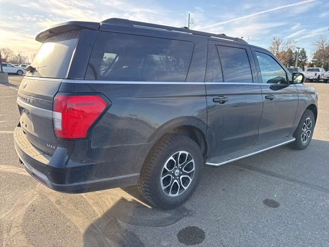 2023 Agate Black Metallic Ford Expedition Max XLT 4X4 SUV