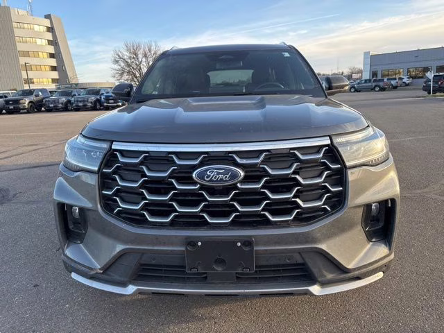 2025 Carbonized Gray Metallic Ford Explorer Platinum 4X4 SUV